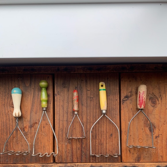 Vintage primitive wooden stainless potato masher lot - Picture 4 of 6
